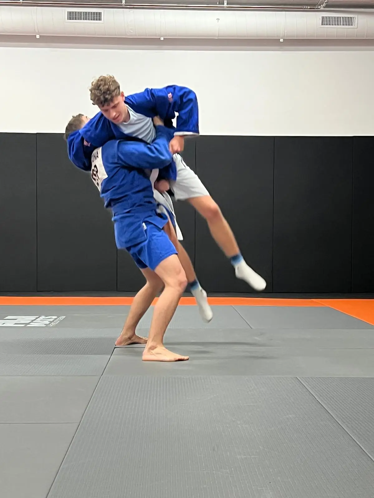 Sambo - 11